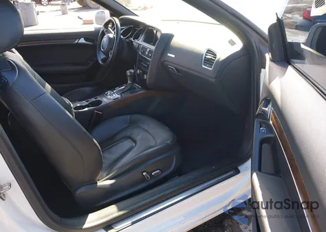 2013 Audi A5 2.0T Premium из США, поврежденный, VIN WAUJFAFH6DN017977